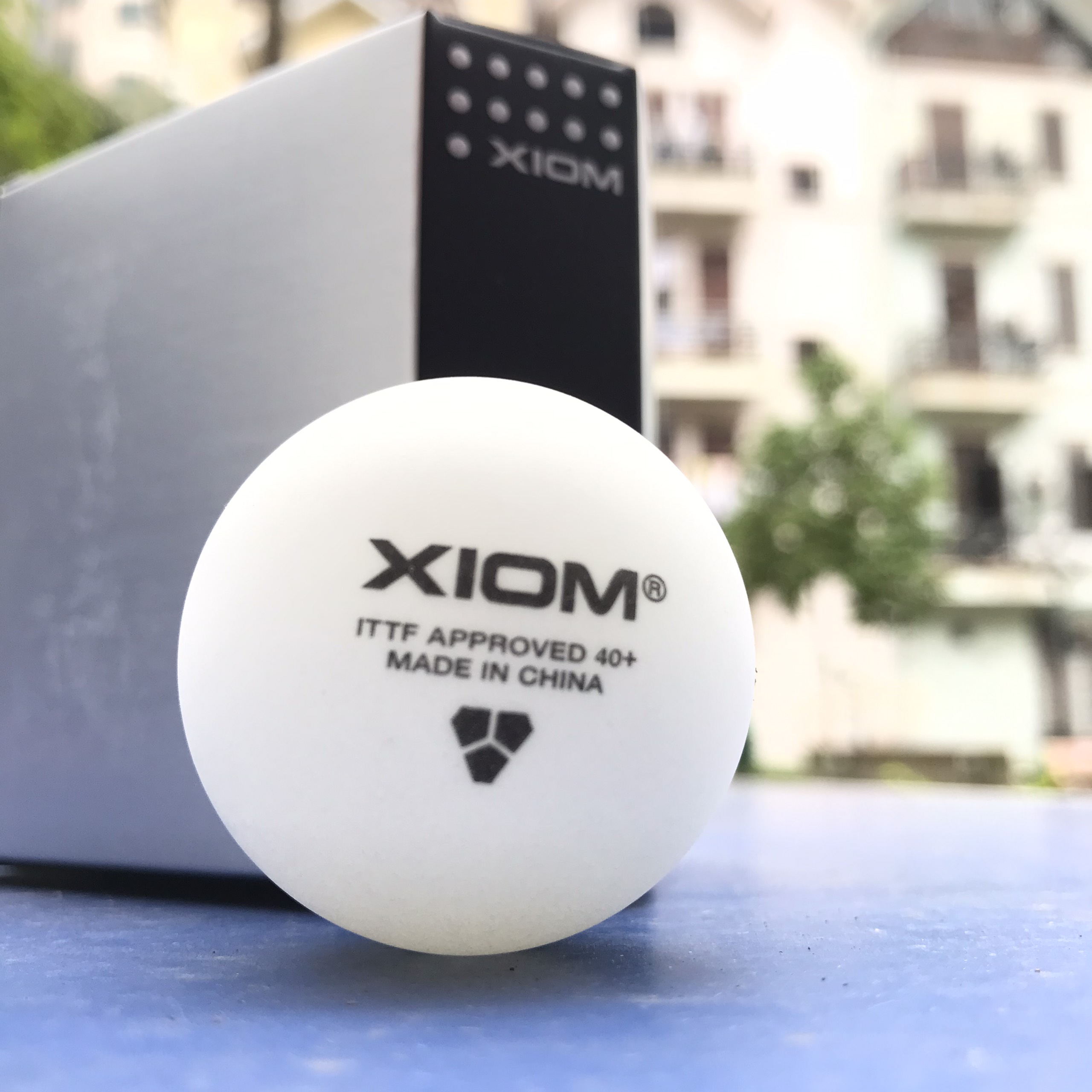 Hộp bóng Xiom Bravo Xám 